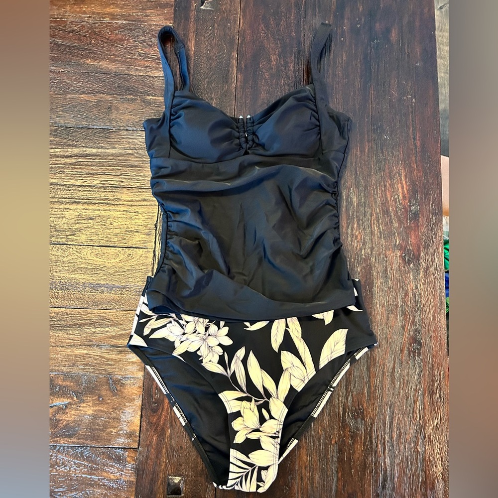 Black Tankini & Cream Floral Bottoms Bathing Suit